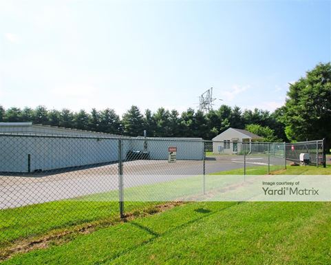 Source URL: https://cdnsc.rentcafe.com/dmslivecafe/3/1071598/1071598-1-4.jpg?width=-1&height=385&quality=80