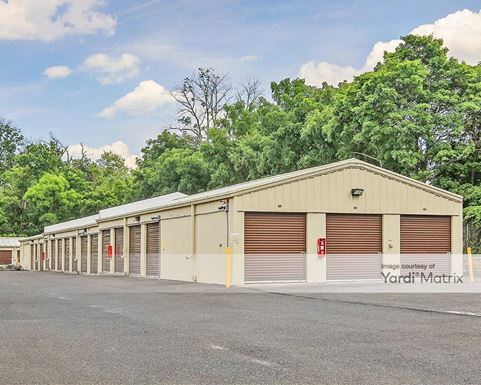 Source URL: https://cdnsc.rentcafe.com/dmslivecafe/3/1071600/1071600-1-3.jpg?width=-1&height=385&quality=80