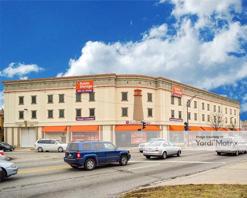 Source URL: https://cdnsc.rentcafe.com/dmslivecafe/3/1071606/1071606-1-3.jpg?width=-1&height=385&quality=80