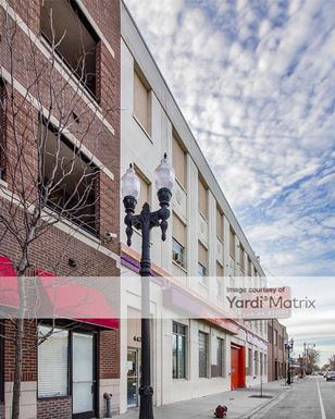 Source URL: https://cdnsc.rentcafe.com/dmslivecafe/3/1071609/1071609-1-4.jpg?width=-1&height=385&quality=80