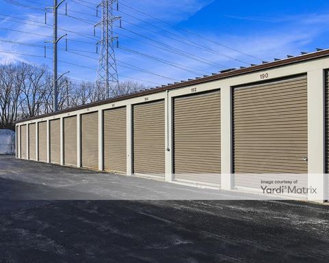 Source URL: https://cdnsc.rentcafe.com/dmslivecafe/3/1071615/1071615-1-4.jpg?width=-1&height=385&quality=80