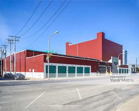 Source URL: https://cdnsc.rentcafe.com/dmslivecafe/3/1071622/1071622-1-3.jpg?width=-1&height=385&quality=80