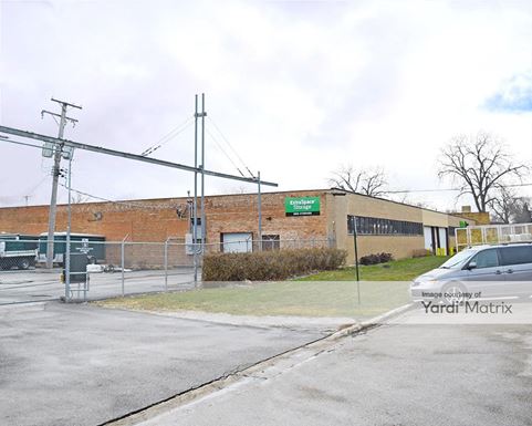 Source URL: https://cdnsc.rentcafe.com/dmslivecafe/3/1071623/1071623-1-2.jpg?width=-1&height=385&quality=80