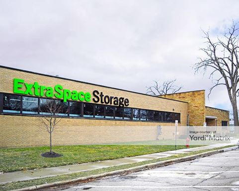 Source URL: https://cdnsc.rentcafe.com/dmslivecafe/3/1071623/1071623-1-3.jpg?width=-1&height=385&quality=80