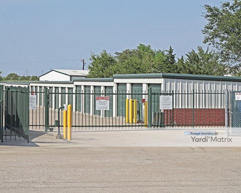 Source URL: https://cdnsc.rentcafe.com/dmslivecafe/3/1071637/1071637-1-3.jpg?width=-1&height=385&quality=80