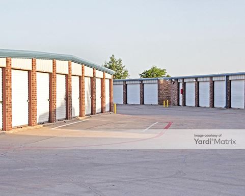 Source URL: https://cdnsc.rentcafe.com/dmslivecafe/3/1071645/1071645-1-4.jpg?width=-1&height=385&quality=80