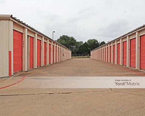 Source URL: https://cdnsc.rentcafe.com/dmslivecafe/3/1071654/1071654-1-2.jpg?width=-1&height=385&quality=80