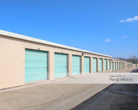 Source URL: https://cdnsc.rentcafe.com/dmslivecafe/3/1071656/1071656-1-4.jpg?width=-1&height=385&quality=80