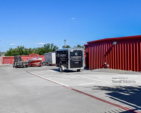 Source URL: https://cdnsc.rentcafe.com/dmslivecafe/3/1071660/1071660-1-8.jpg?width=-1&height=385&quality=80