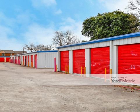 Source URL: https://cdnsc.rentcafe.com/dmslivecafe/3/1071673/1071673-1-4.jpg?width=-1&height=385&quality=80