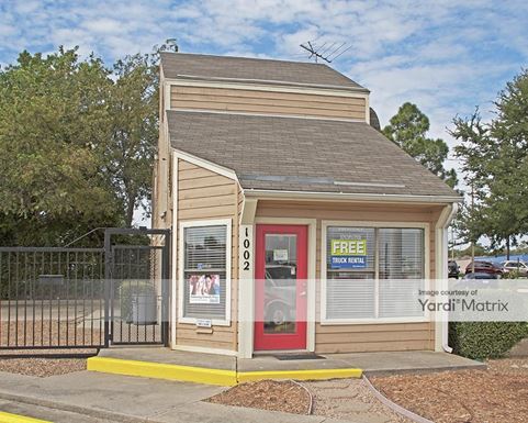 Source URL: https://cdnsc.rentcafe.com/dmslivecafe/3/1071675/1071675-1-2.jpg?width=-1&height=385&quality=80