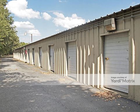 Source URL: https://cdnsc.rentcafe.com/dmslivecafe/3/1071678/1071678-1-4.jpg?width=-1&height=385&quality=80