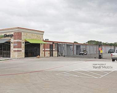 Storage Units for Rent available at 730 East Wheatland Road, Duncanville, TX 75116