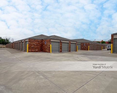 Source URL: https://cdnsc.rentcafe.com/dmslivecafe/3/1071683/1071683-1-3.jpg?width=-1&height=385&quality=80