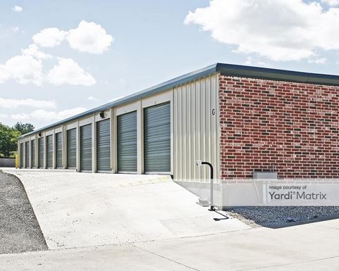 Source URL: https://cdnsc.rentcafe.com/dmslivecafe/3/1071685/1071685-1-2.jpg?width=-1&height=385&quality=80