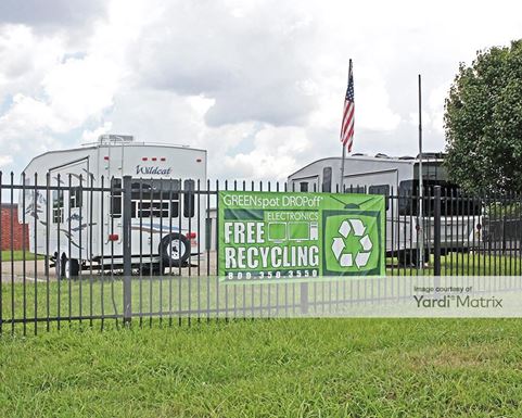 Source URL: https://cdnsc.rentcafe.com/dmslivecafe/3/1071686/1071686-1-4.jpg?width=-1&height=385&quality=80