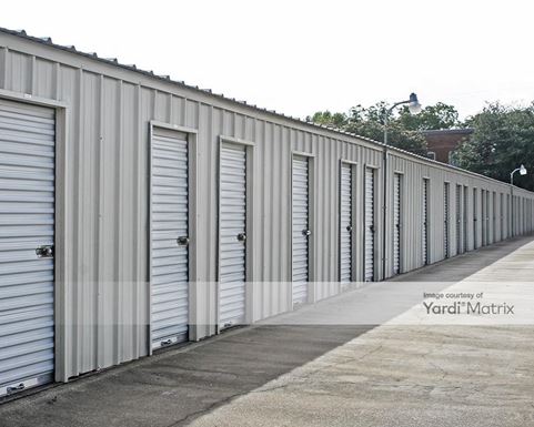 Source URL: https://cdnsc.rentcafe.com/dmslivecafe/3/1071688/1071688-1-2.jpg?width=-1&height=385&quality=80