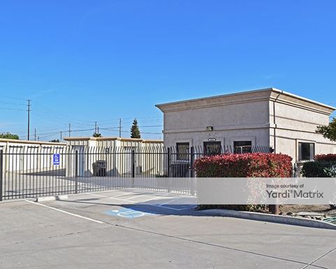 Source URL: https://cdnsc.rentcafe.com/dmslivecafe/3/1071689/1071689-1-2.jpg?width=-1&height=385&quality=80