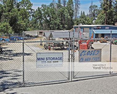 Storage Units for Rent available at 48409 Victoria Lane, Oakhurst, CA 93644