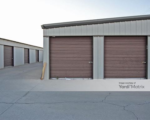 Source URL: https://cdnsc.rentcafe.com/dmslivecafe/3/1071713/1071713-1-4.jpg?width=-1&height=385&quality=80