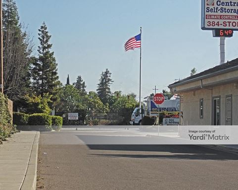 Source URL: https://cdnsc.rentcafe.com/dmslivecafe/3/1071733/1071733-1-3.jpg?width=-1&height=385&quality=80