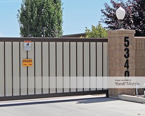 Source URL: https://cdnsc.rentcafe.com/dmslivecafe/3/1071734/1071734-1-3.jpg?width=-1&height=385&quality=80