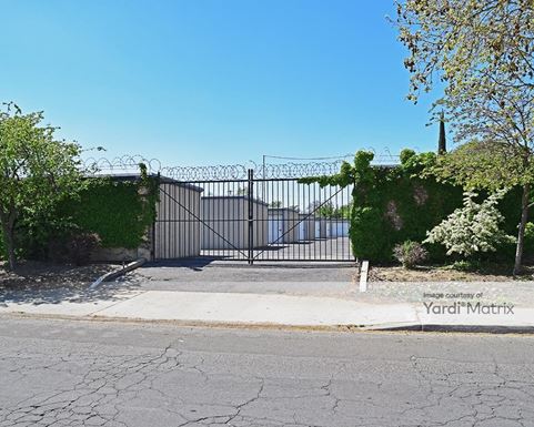 Source URL: https://cdnsc.rentcafe.com/dmslivecafe/3/1071741/1071741-1-2.jpg?width=-1&height=385&quality=80