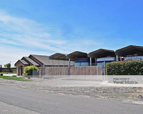 Source URL: https://cdnsc.rentcafe.com/dmslivecafe/3/1071745/1071745-1-2.jpg?width=-1&height=385&quality=80