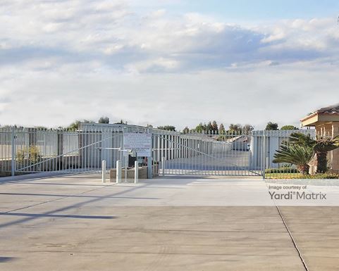 Source URL: https://cdnsc.rentcafe.com/dmslivecafe/3/1071749/1071749-1-4.jpg?width=-1&height=385&quality=80