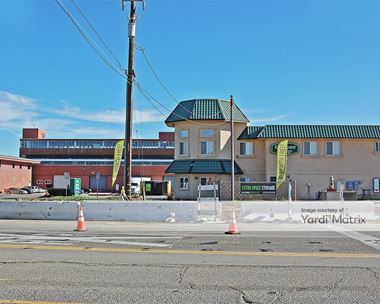 Storage Units for Rent available at 787 East 11th Street, Tracy, CA 95376