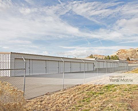 Source URL: https://cdnsc.rentcafe.com/dmslivecafe/3/1071762/1071762-1-5.jpg?width=-1&height=385&quality=80