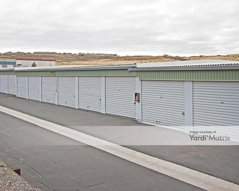 Source URL: https://cdnsc.rentcafe.com/dmslivecafe/3/1071763/1071763-1-3.jpg?width=-1&height=385&quality=80