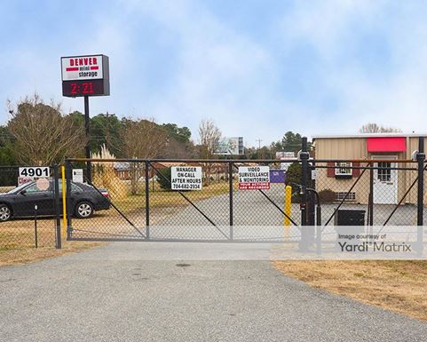 Source URL: https://cdnsc.rentcafe.com/dmslivecafe/3/1071808/1071808-1-5.jpg?width=-1&height=385&quality=80