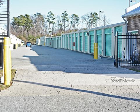 Source URL: https://cdnsc.rentcafe.com/dmslivecafe/3/1071834/1071834-1-5.jpg?width=-1&height=385&quality=80