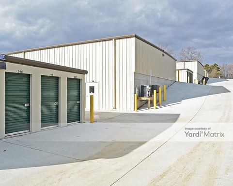 Source URL: https://cdnsc.rentcafe.com/dmslivecafe/3/1071839/1071839-1-4.jpg?width=-1&height=385&quality=80