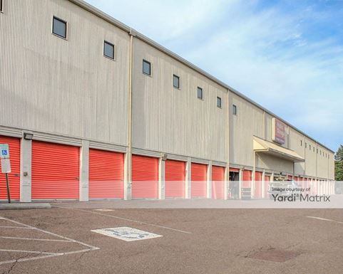 Source URL: https://cdnsc.rentcafe.com/dmslivecafe/3/1071883/1071883-1-2.jpg?width=-1&height=385&quality=80