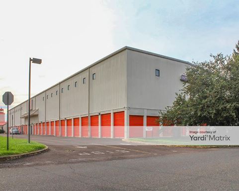 Source URL: https://cdnsc.rentcafe.com/dmslivecafe/3/1071883/1071883-1-3.jpg?width=-1&height=385&quality=80