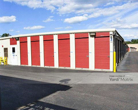 Source URL: https://cdnsc.rentcafe.com/dmslivecafe/3/1071890/1071890-1-4.jpg?width=-1&height=385&quality=80