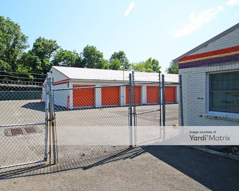 Source URL: https://cdnsc.rentcafe.com/dmslivecafe/3/1071891/1071891-1-4.jpg?width=-1&height=385&quality=80