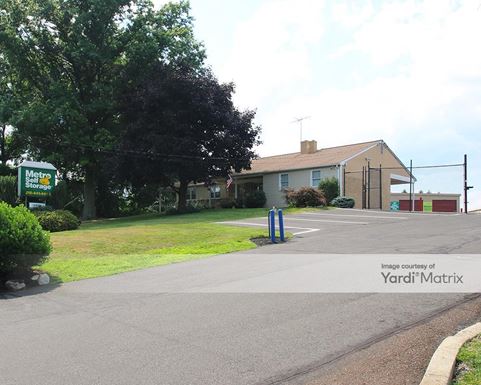 Source URL: https://cdnsc.rentcafe.com/dmslivecafe/3/1071899/1071899-1-3.jpg?width=-1&height=385&quality=80