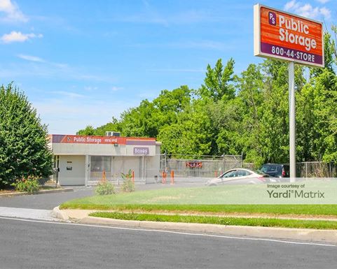 Source URL: https://cdnsc.rentcafe.com/dmslivecafe/3/1071916/1071916-1-2.jpg?width=-1&height=385&quality=80