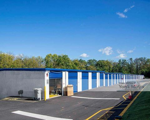 Source URL: https://cdnsc.rentcafe.com/dmslivecafe/3/1071921/1071921-1-2.jpg?width=-1&height=385&quality=80