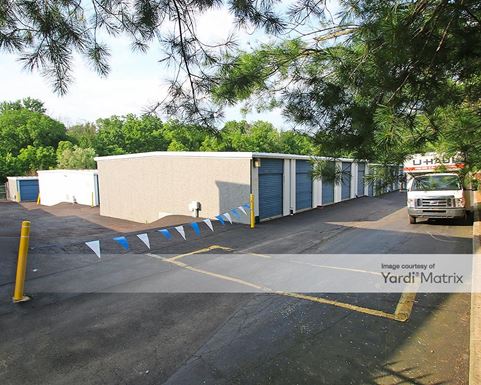 Source URL: https://cdnsc.rentcafe.com/dmslivecafe/3/1071921/1071921-1-4.jpg?width=-1&height=385&quality=80