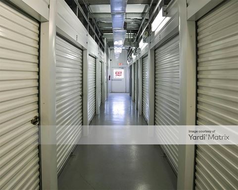 Source URL: https://cdnsc.rentcafe.com/dmslivecafe/3/1071965/1071965-1-6.jpg?width=-1&height=385&quality=80