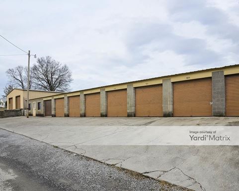 Source URL: https://cdnsc.rentcafe.com/dmslivecafe/3/1071973/1071973-1-5.jpg?width=-1&height=385&quality=80