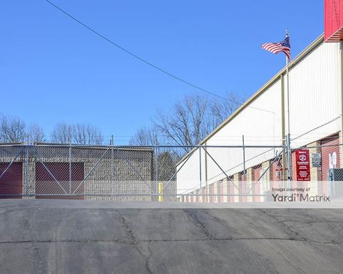 Source URL: https://cdnsc.rentcafe.com/dmslivecafe/3/1071979/1071979-1-2.jpg?width=-1&height=385&quality=80