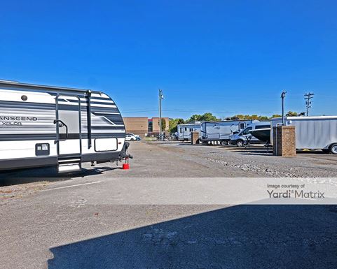 Source URL: https://cdnsc.rentcafe.com/dmslivecafe/3/1071982/1071982-1-5.jpg?width=-1&height=385&quality=80