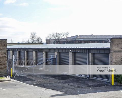 Source URL: https://cdnsc.rentcafe.com/dmslivecafe/3/1071983/1071983-1-2.jpg?width=-1&height=385&quality=80