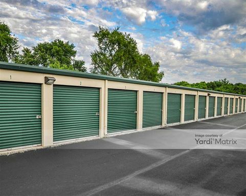 Source URL: https://cdnsc.rentcafe.com/dmslivecafe/3/1071985/1071985-1-3.jpg?width=-1&height=385&quality=80