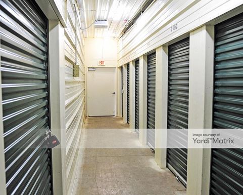 Source URL: https://cdnsc.rentcafe.com/dmslivecafe/3/1071989/1071989-1-3.jpg?width=-1&height=385&quality=80